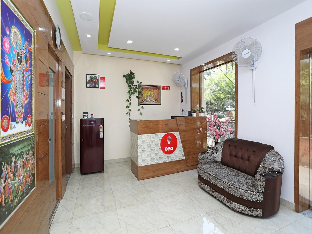 Oyo 10228 Hotel Chandramouli Jaipur Buitenkant foto
