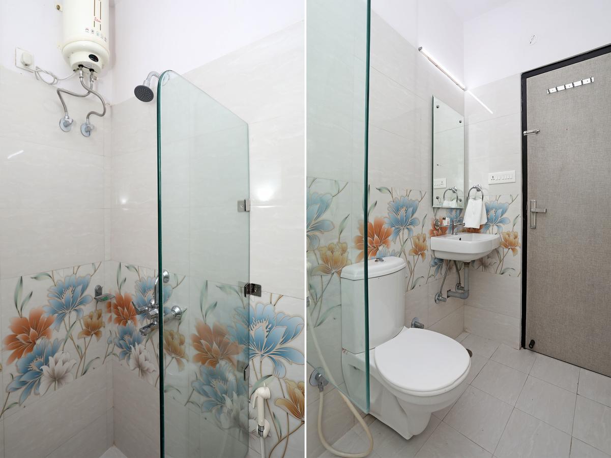 Oyo 10228 Hotel Chandramouli Jaipur Buitenkant foto