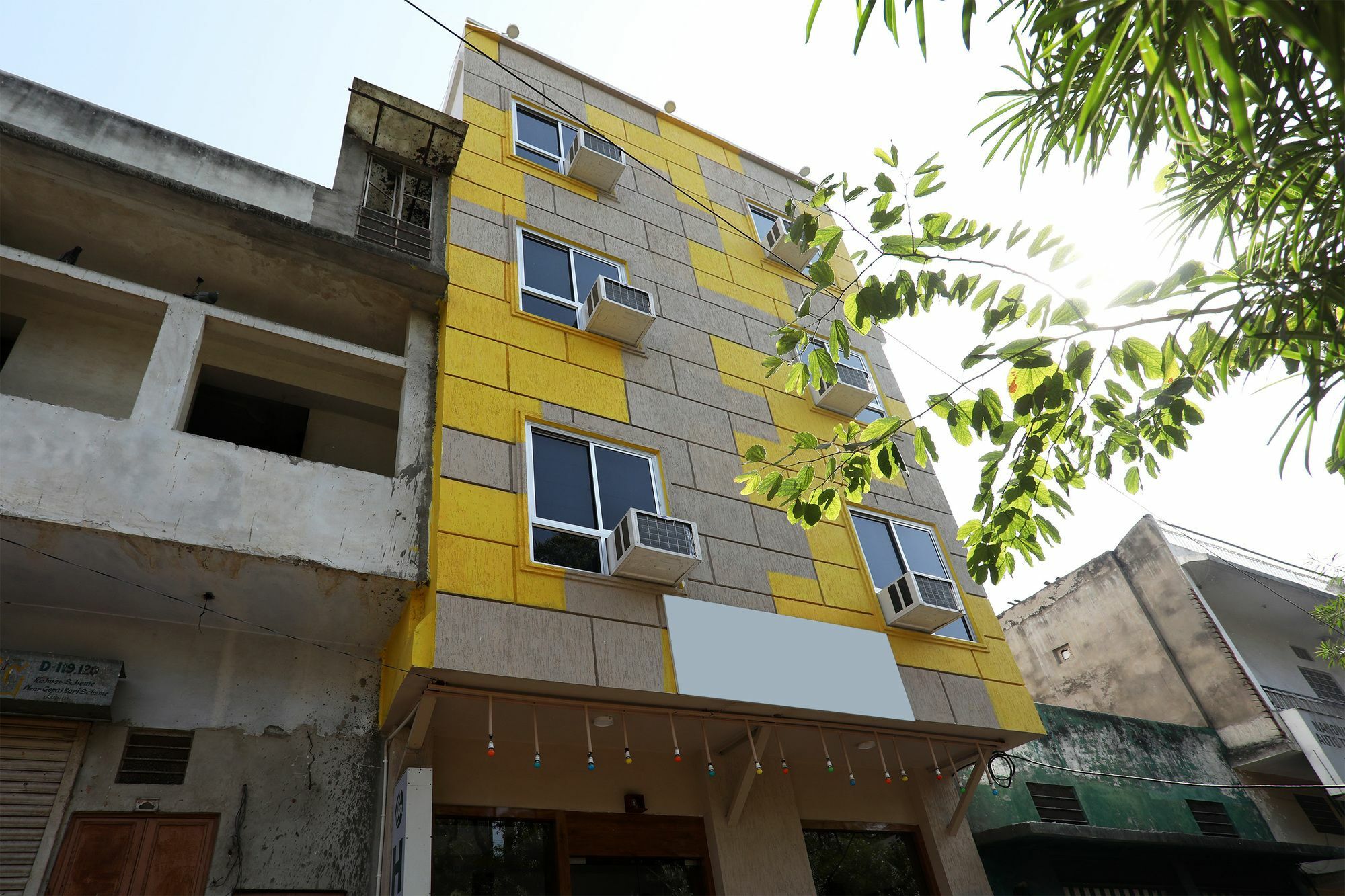 Oyo 10228 Hotel Chandramouli Jaipur Buitenkant foto
